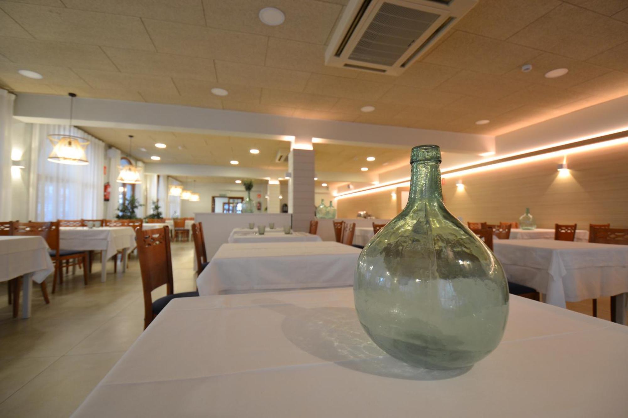 梅德斯二世酒店 埃斯塔蒂特 外观 照片